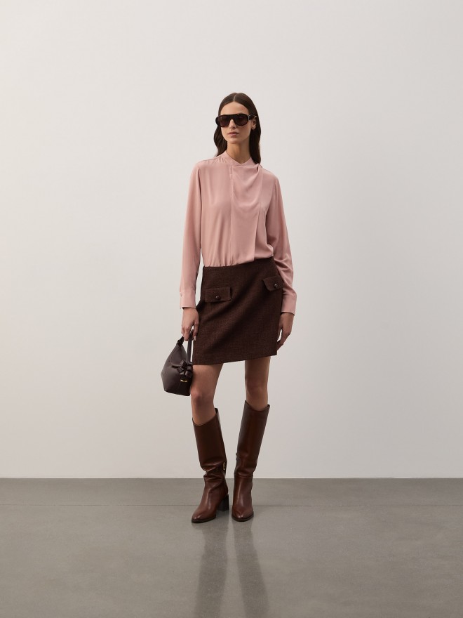 Blusa con bufanda Blusa con bufanda