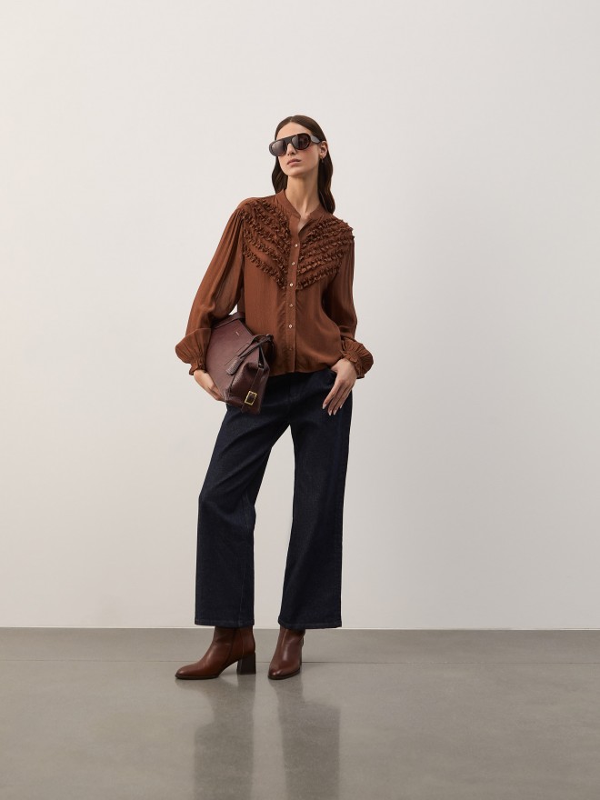 Flowy blouse with ruffles Flowy blouse with ruffles