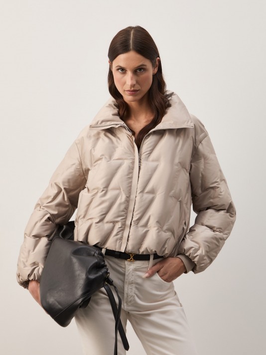 Padded jacket with a high collar