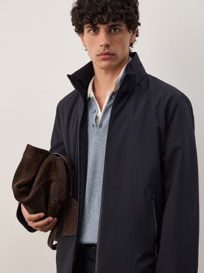 Reversible water-repellent jacket Reversible water-repellent jacket