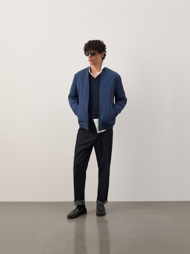 Reversible bomber jacket