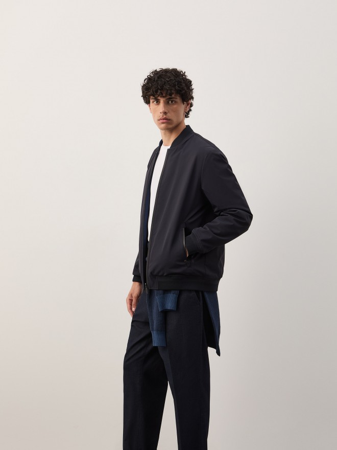 Reversible bomber jacket