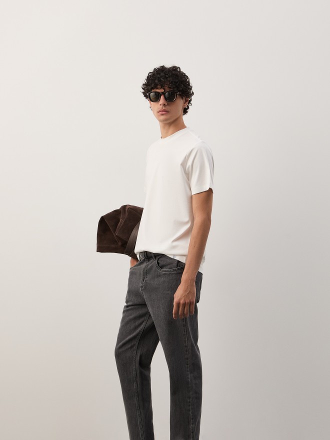 Basic t-shirt in silk and cotton Basic t-shirt in silk and cotton