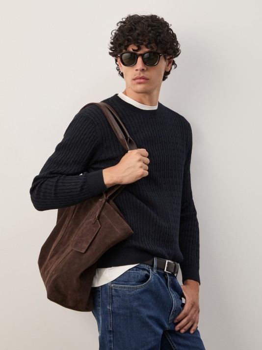 Knitted jumper