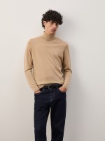 Turtleneck sweater in merino wool Turtleneck sweater in merino wool