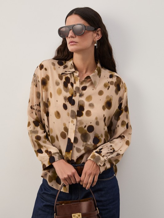 Flowy printed blouse
