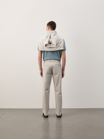 Regular fit twill chino pants Regular fit twill chino pants