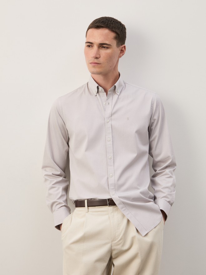 Slim fit striped shirt