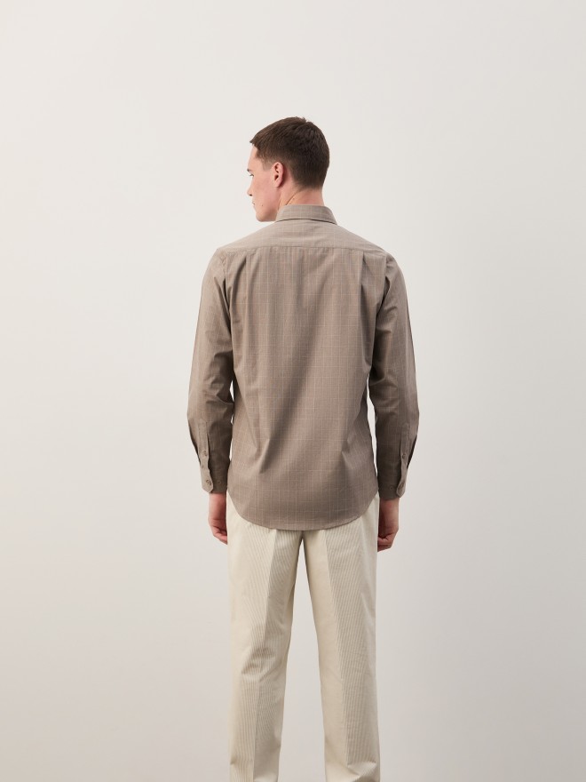 Camisa regular fit aos quadrados Camisa regular fit aos quadrados