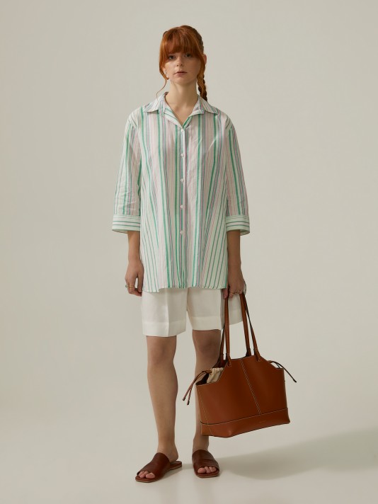 Camisa de riscas