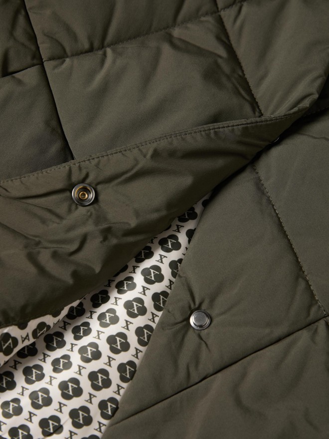 Padded jacket with a high collar