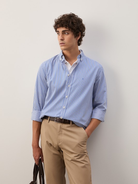 Regular fit shirt