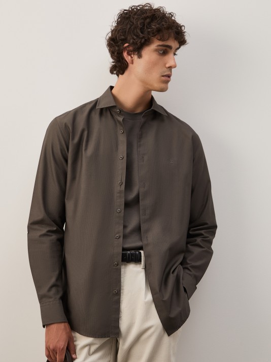 Regular fit garment dye shirt