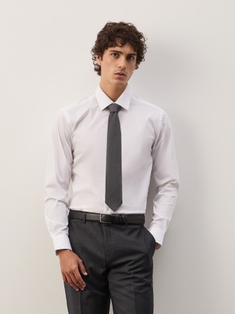 Slim fit shirt Slim fit shirt
