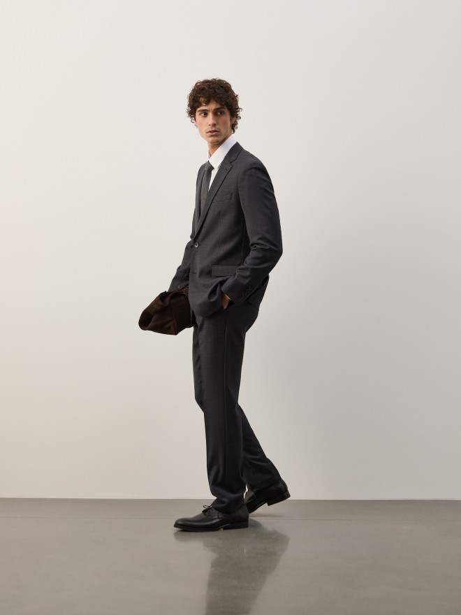 Classic slim fit suit Classic slim fit suit
