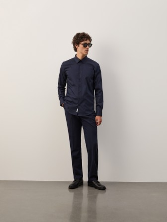 Slim fit shirt Slim fit shirt