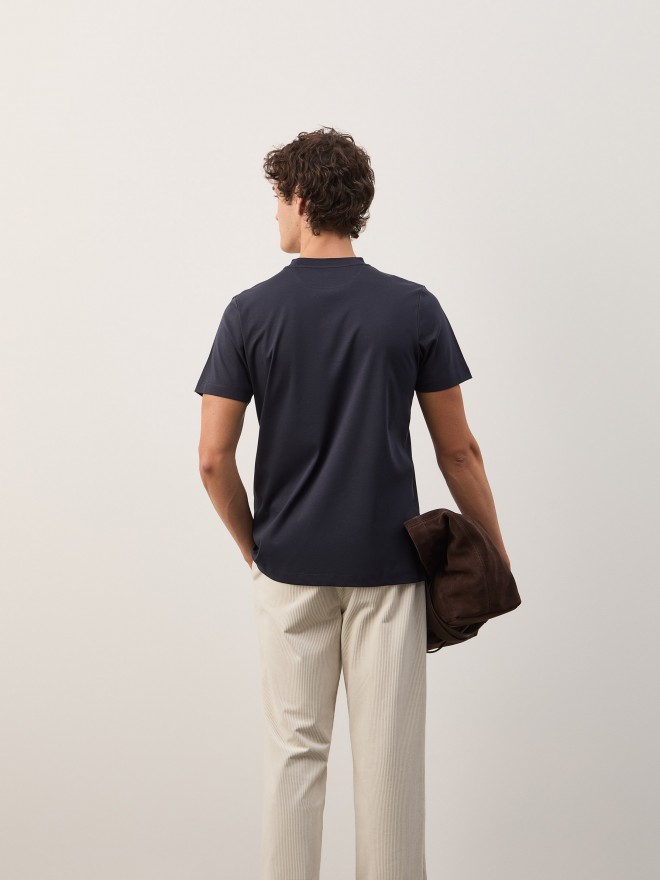 Basic T-shirt made with silk and cotton Basic T-shirt made with silk and cotton
