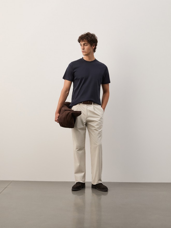 Basic T-shirt made with silk and cotton Basic T-shirt made with silk and cotton