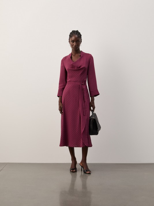 Vestido midi de rayas
