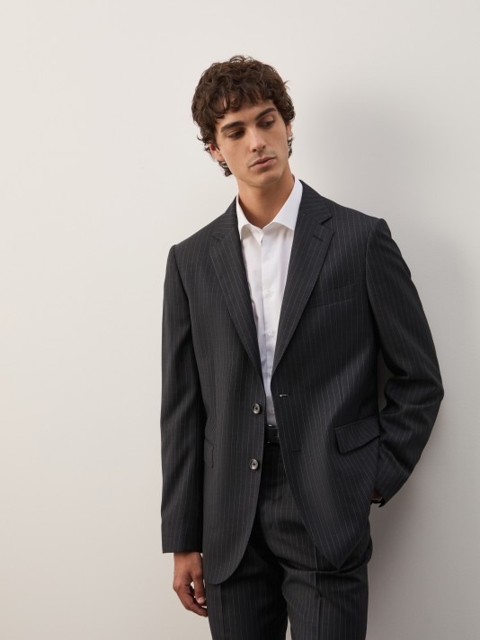 Fato regular fit risca de giz