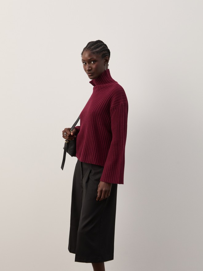 High-neck sweater with wool lining High-neck sweater with wool lining