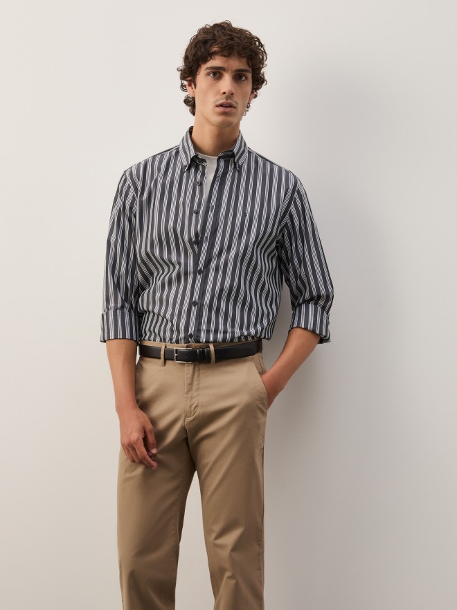 Regular fit chino trousers Regular fit chino trousers