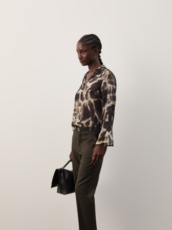 Blusa estampada fluida Blusa estampada fluida