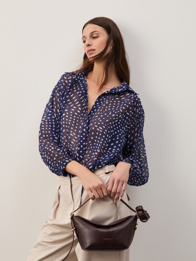 Blusa fluida estampada