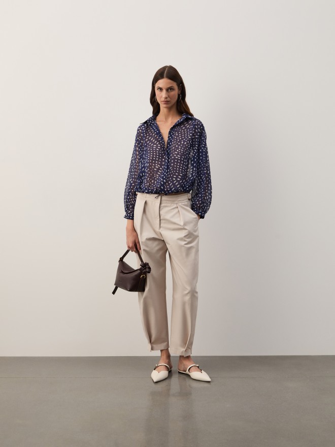 Blusa fluida estampada