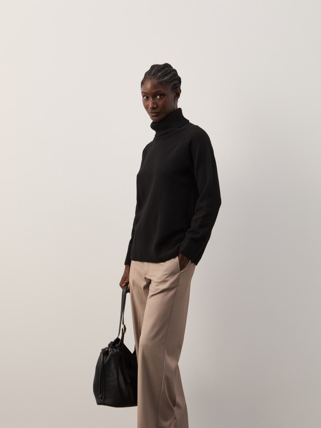 Turtleneck sweater with wool