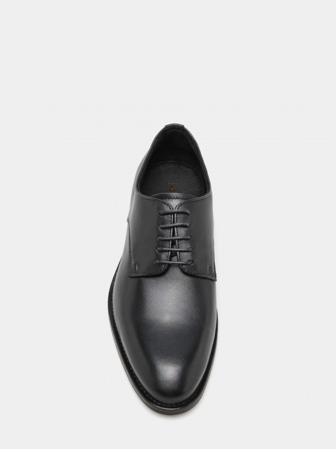 Classic lace-up shoes Classic lace-up shoes