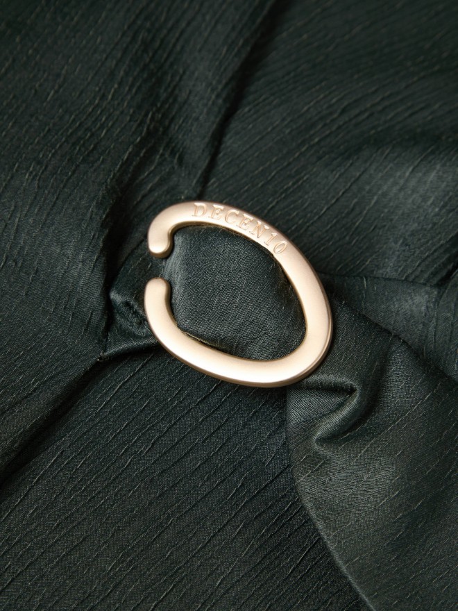 Vestido fluido assim�trico
