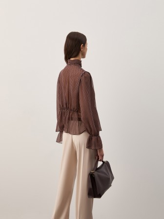 Flowy blouse with a bow Flowy blouse with a bow