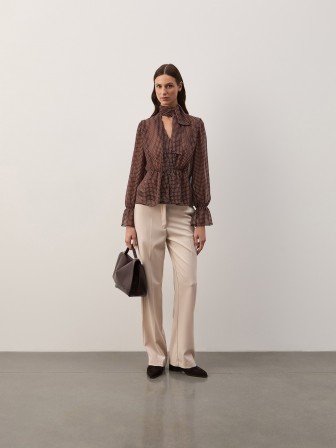 Flowy blouse with a bow Flowy blouse with a bow