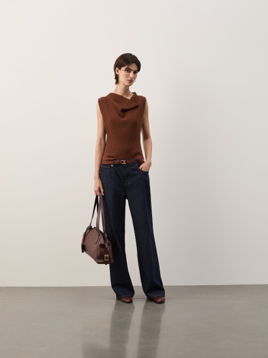 Wide leg jeans
