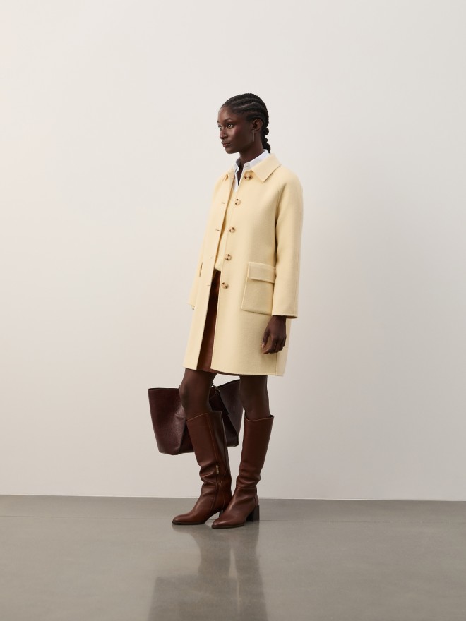 Wool overcoat with pockets Wool overcoat with pockets