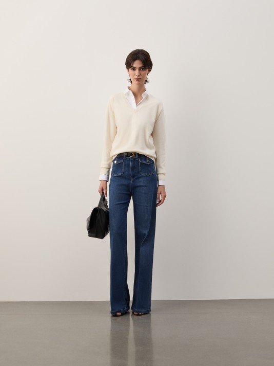 Straight-leg jeans