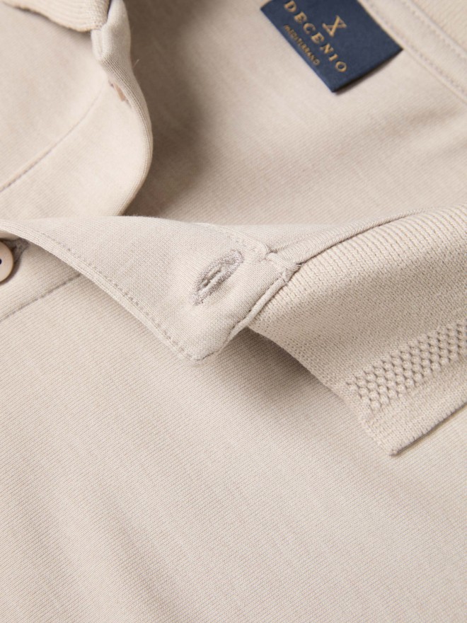 Polo de punto de corte regular