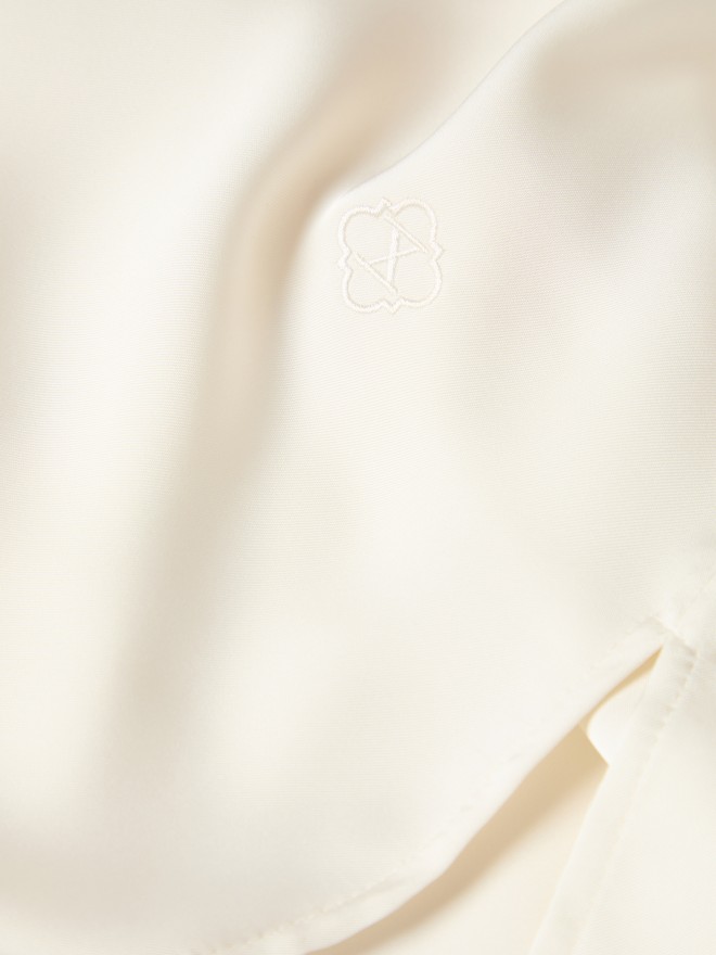 Camisa de sat�n fluida