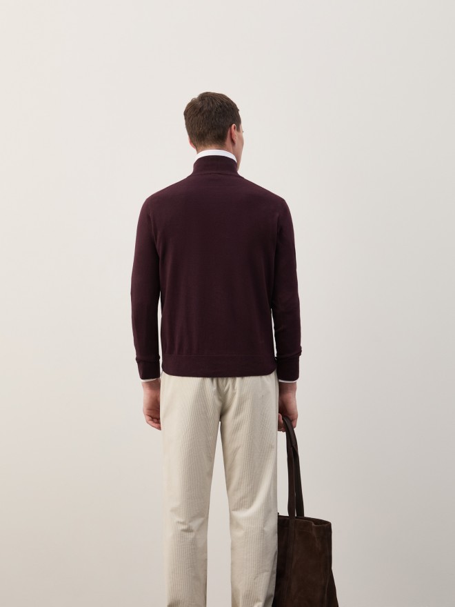 Suéter con tapeta Suéter con tapeta