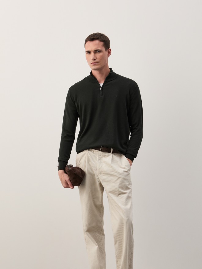 Suéter con tapeta Suéter con tapeta