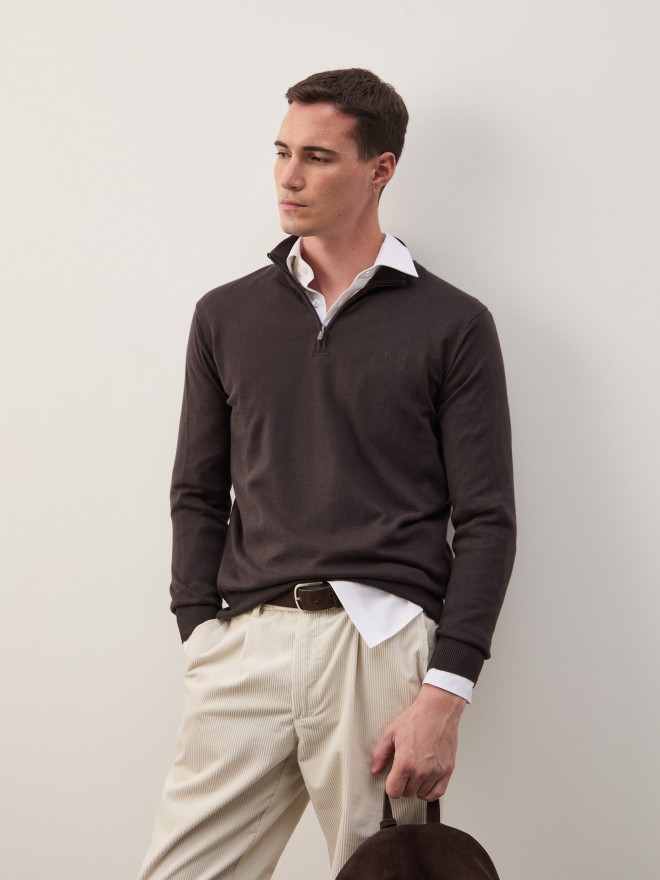 Suéter con tapeta Suéter con tapeta