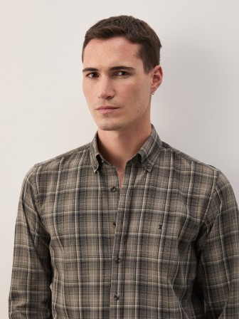 Slim fit plaid shirt