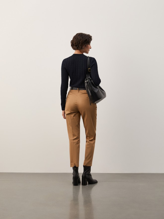 Calças chino regular fit Calças chino regular fit