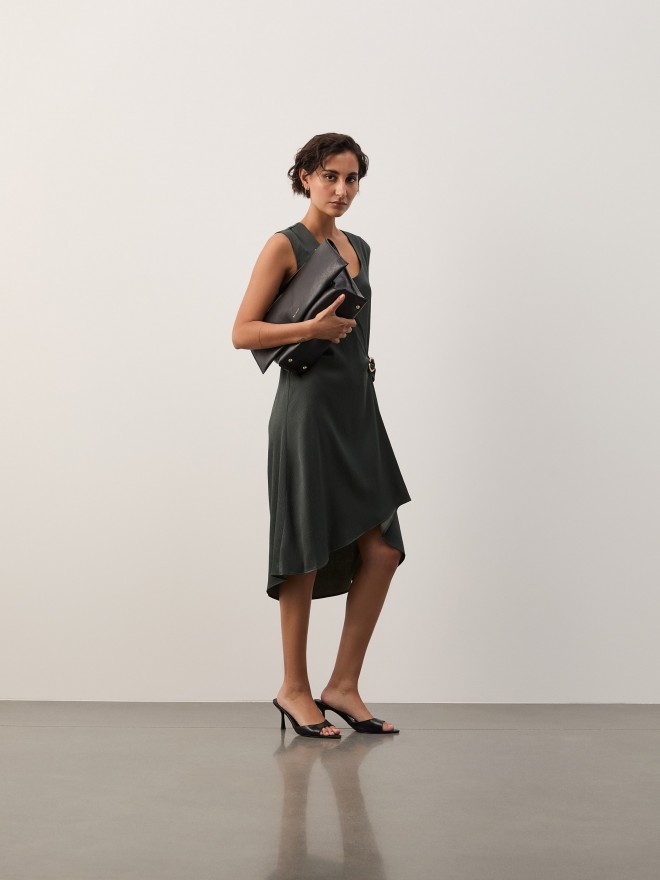 Asymmetrical flowy dress Asymmetrical flowy dress
