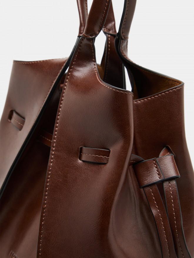 Bolso cubo